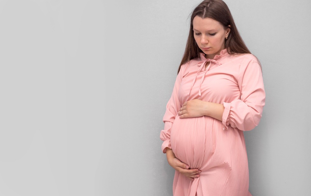 9 Ciri-Ciri Janin Tidak Berkembang di Trimester 1 & Penyebabnya