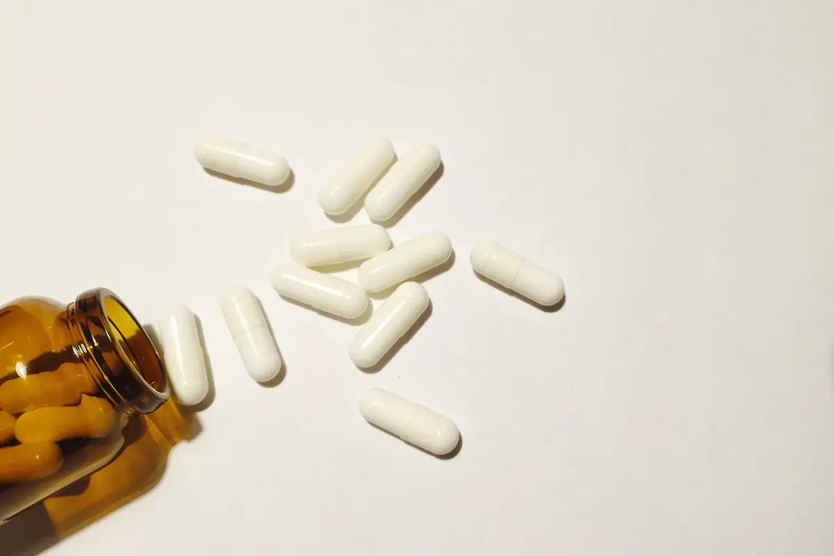 Amoxicillin: Dosis, Kegunaan, dan Efek Samping