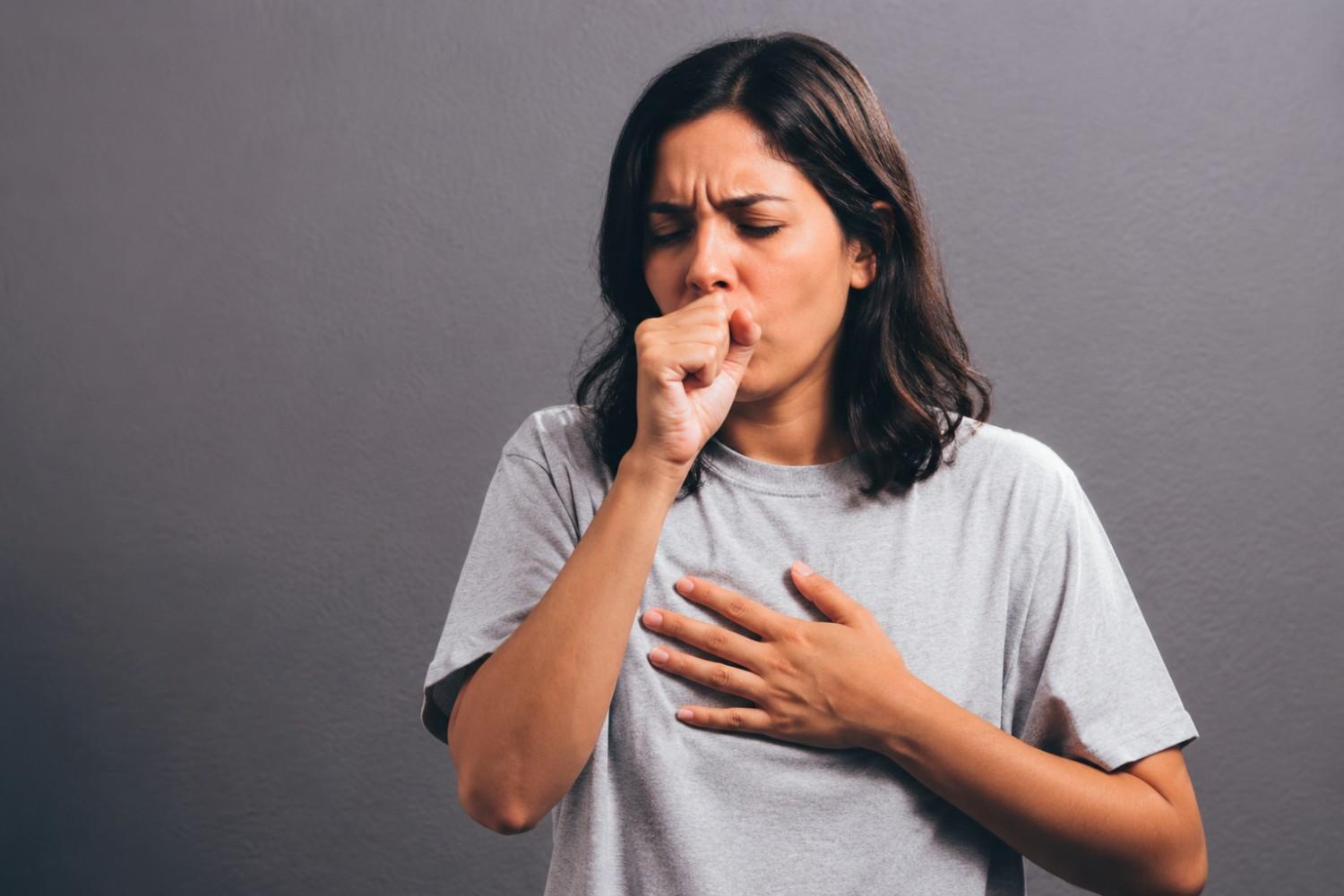 10 Cara Meredakan Batuk secara Alami dan Aman di Rumah